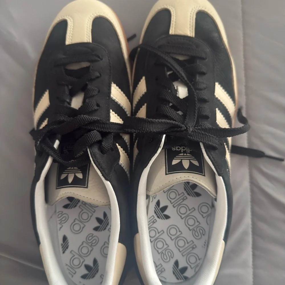 Adidas Black and Cream Sambas - Picture 2 of 4